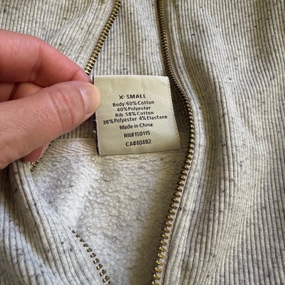 Varley Ribbed half Zip-Up - Picture 3 of 3